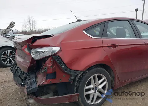 2014 Ford Fusion Se z USA, uszkodzony, nr VIN 3FA6P0H7XER100143